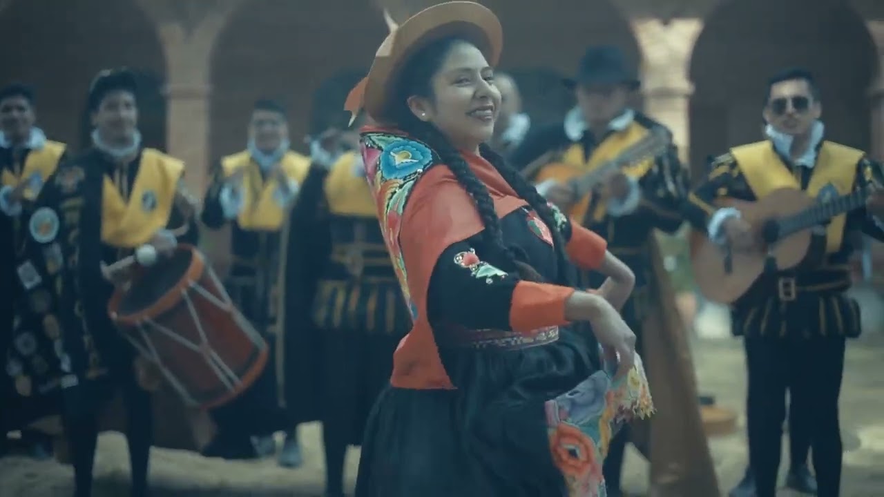 Estando en otras tierras - Mix Huaylas - Tuna de Medicina UNCP