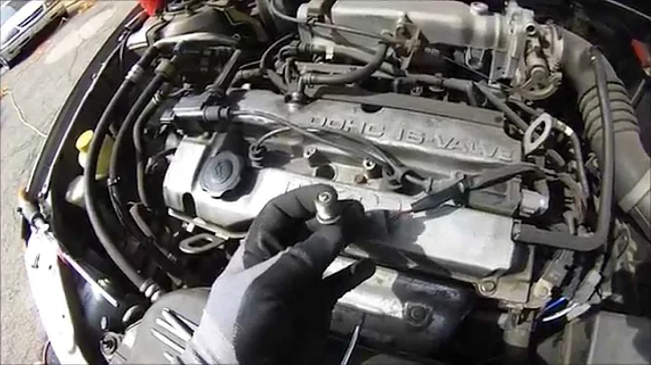 BROKEN SPARK PLUG DEBREE IN CYLINDER?   HERES HOW TO GET IT OUT (EASY)