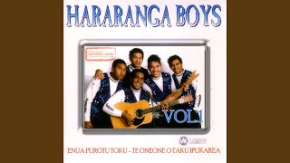 Video thumbnail of "Hararanga Boys - Enua Purotu Toku"