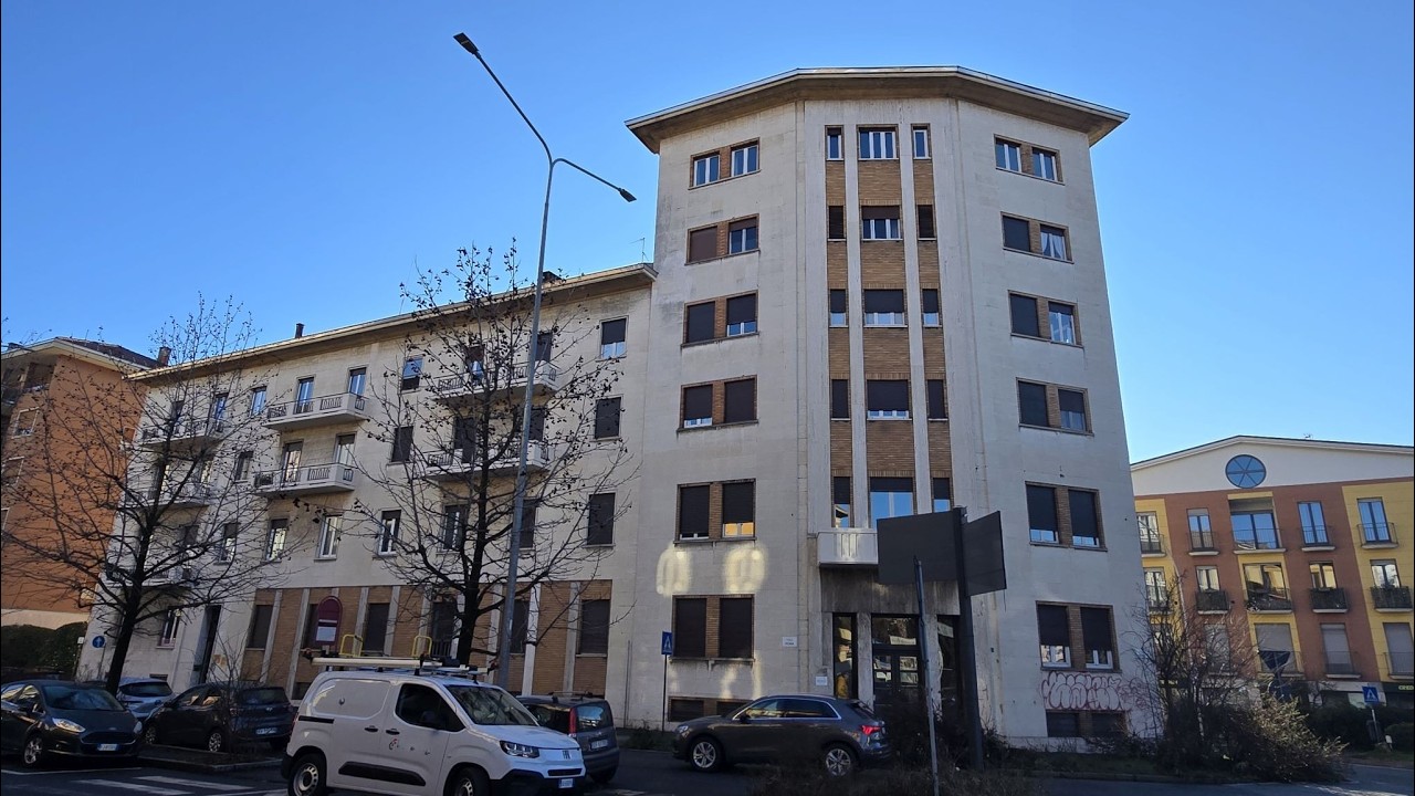 Biella - alloggio / ufficio. € 89.000