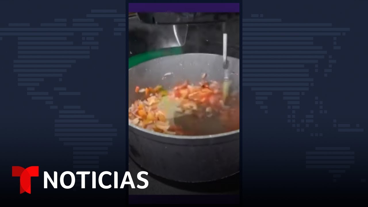 Restaurante croata emplea robots para preparar sus platos #Shorts | Noticias Telemundo