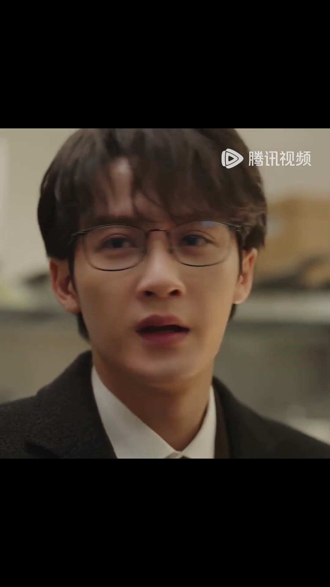 OMG! Just caught the boss kissing a mop? #滤镜 #Filter #檀健次 #李兰迪 #TanJianci #LiLandi