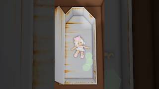 Lisa started doing the CATCH MY HEART dance! 😱🤯