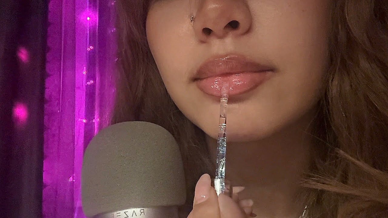 ASMR Lip Gloss Application 