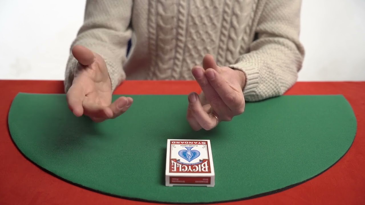 Invisible deck ULTIMATE by Vincenzo Di Fatta - YouTube