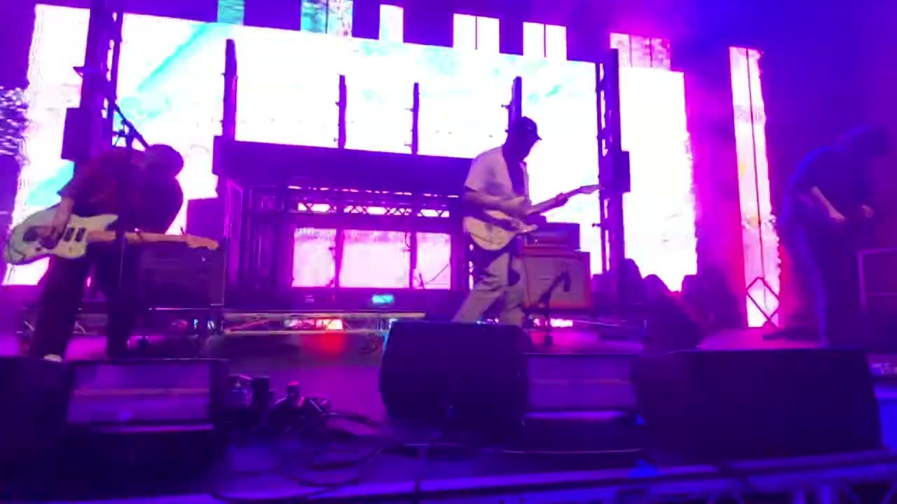 Picky New aka ‘It’s Just a Bit of Blood’ by bdrmm at HERE at Outernet in London, 02.12.22