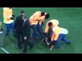 Crazy fan tries to steal world cup trophy spain vs netherlands fifa wc 2010 final