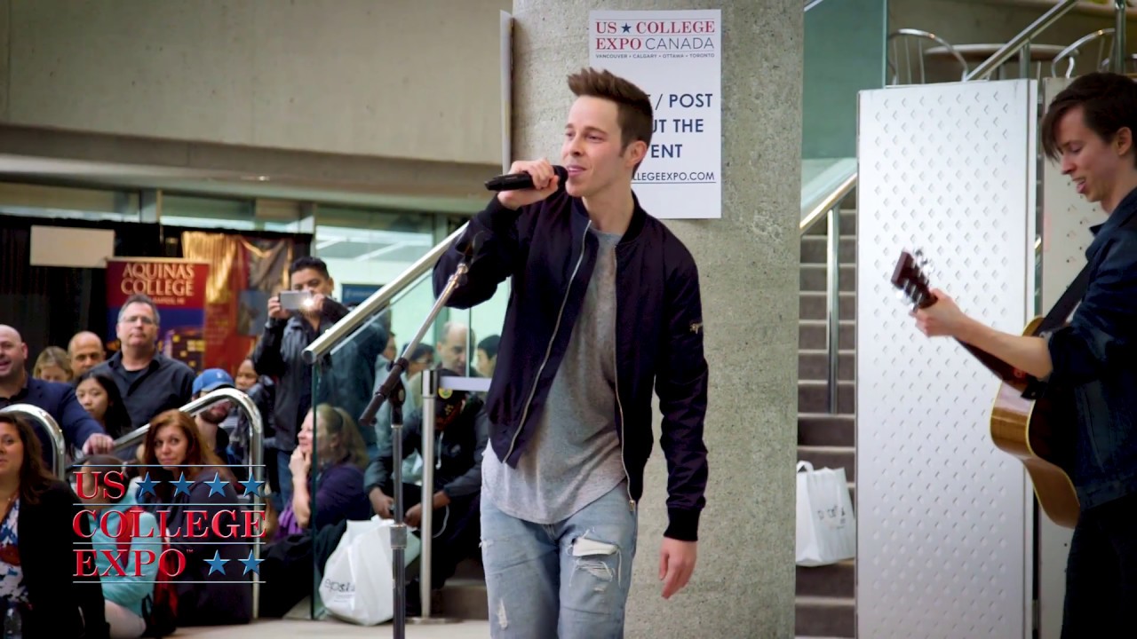 US College Expo 2017: Dan Talevski - Knock Me Off My Feet | Live Performance