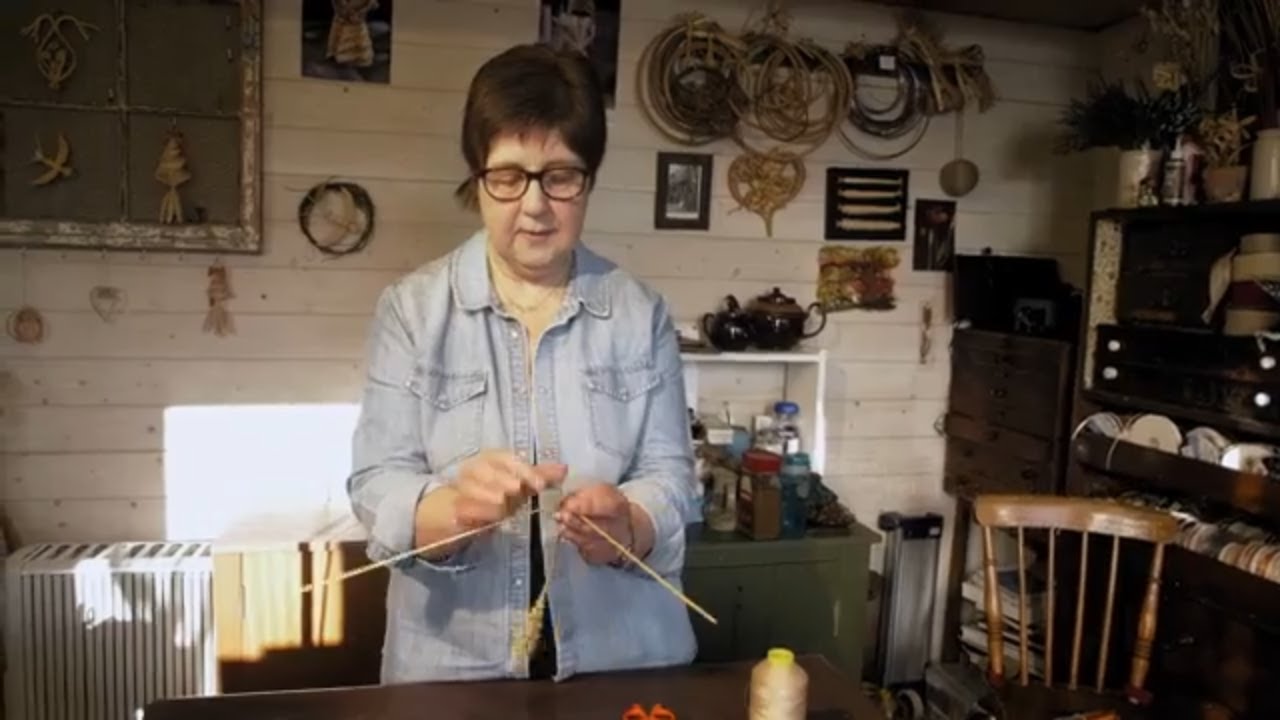 Traditional Straw Work with Elaine Lindsay