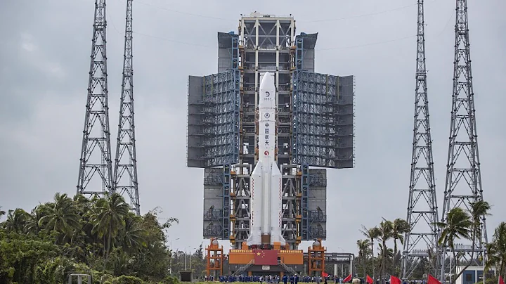 Live: China launches Chang'e-5 lunar mission with Long March-5 rocket嫦娥五号“挖土”之旅启航 - 天天要闻