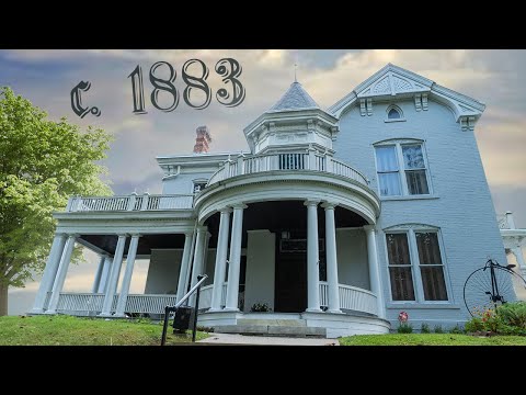 Touring 1883 Victorian Queen Anne House in Cape Girardeau! (The Glenn House) | This House Tours