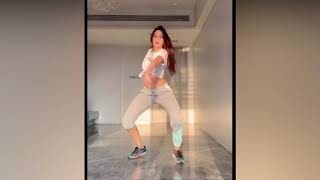 Sizzling Y Dance Moves Of Nora Fatehi And Disha Patani