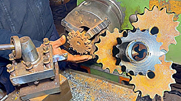 Amazing process of making gear on lathe machine || manufacturing  process of chaff cutter gear.