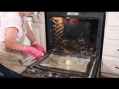 Video: Slik vasker du raskt ovnen fra gammelt fett