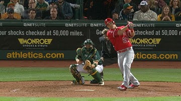 Trout crushes a two-run dinger off Gray