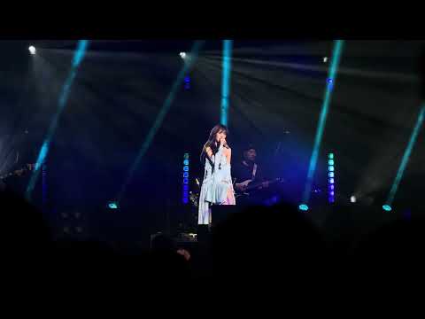 WENDY Airport Goodbyes At W EALIVE 1st World Tour In LA 11012025