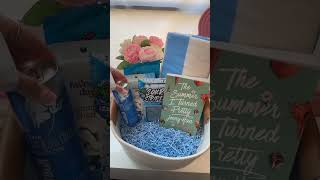 make a blue themed beach basket w me for my bestie love love making birt ay baskets so why not