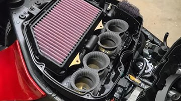 GSXR 1000 Velocity Stack Installation. Carbon Smith Velocity Stacks.