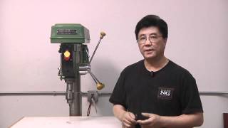 The Proper Way to Chuck a Drill Bit by William Ng 79,914 views 12 years ago 31 seconds