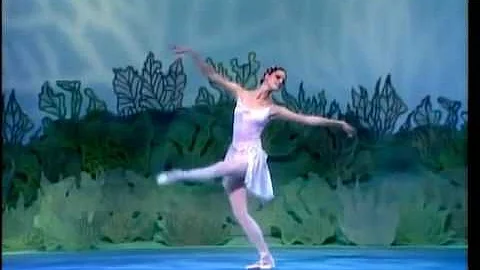 BALLO DELLA REGINA  (Music: Verdi, Choreography: B...