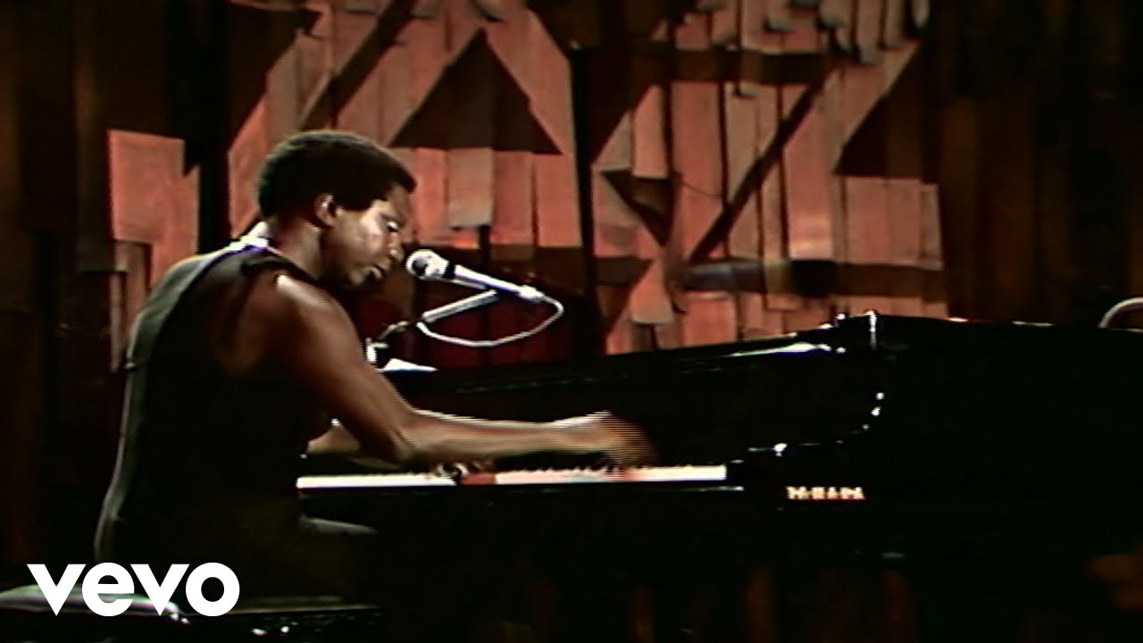 Nina Simone   I Wish I Knew How It Would Feel To Be Free Live at Montreux 1976