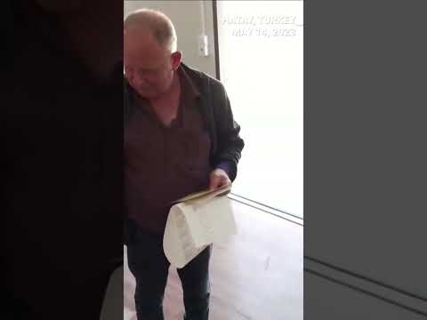 WATCH: Turkish voters
