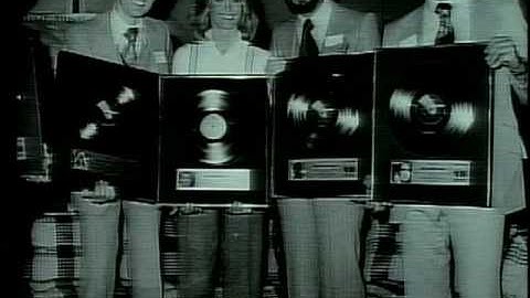 Olivia Newton-John Montage at the beginning of her 1982 concert!!!