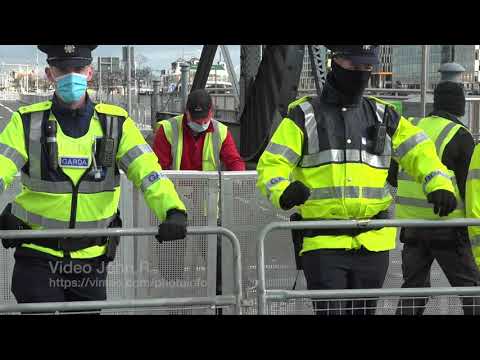 Ireland: Anti-lockdown protesters bring Dublin traffic to standstill