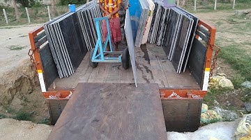 Granite slabs loading