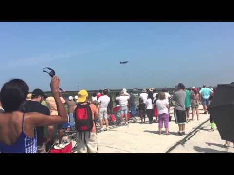 Hawker Harrier - YouTube