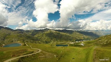 Insta360 ONE X - Paragliding Over France