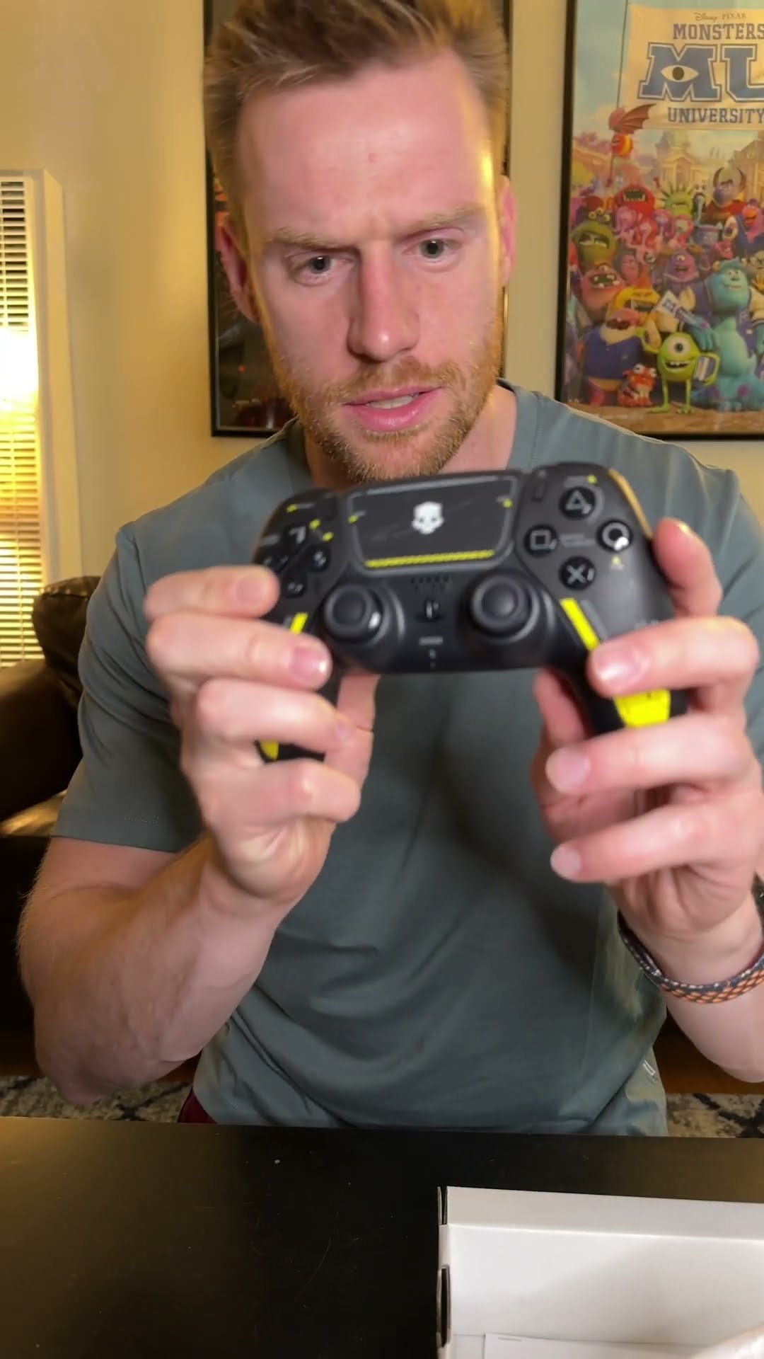 Unboxing the Helldivers 2 DualSense Controller for PS5