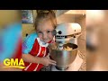 Toddler bakes over 1,000 cookies for frontline pandemic essential workers l GMA Digital