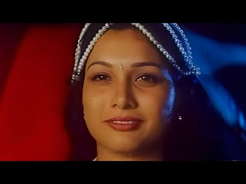 Mallu Maria Hot Romantic Song From an Old Movie 🎬