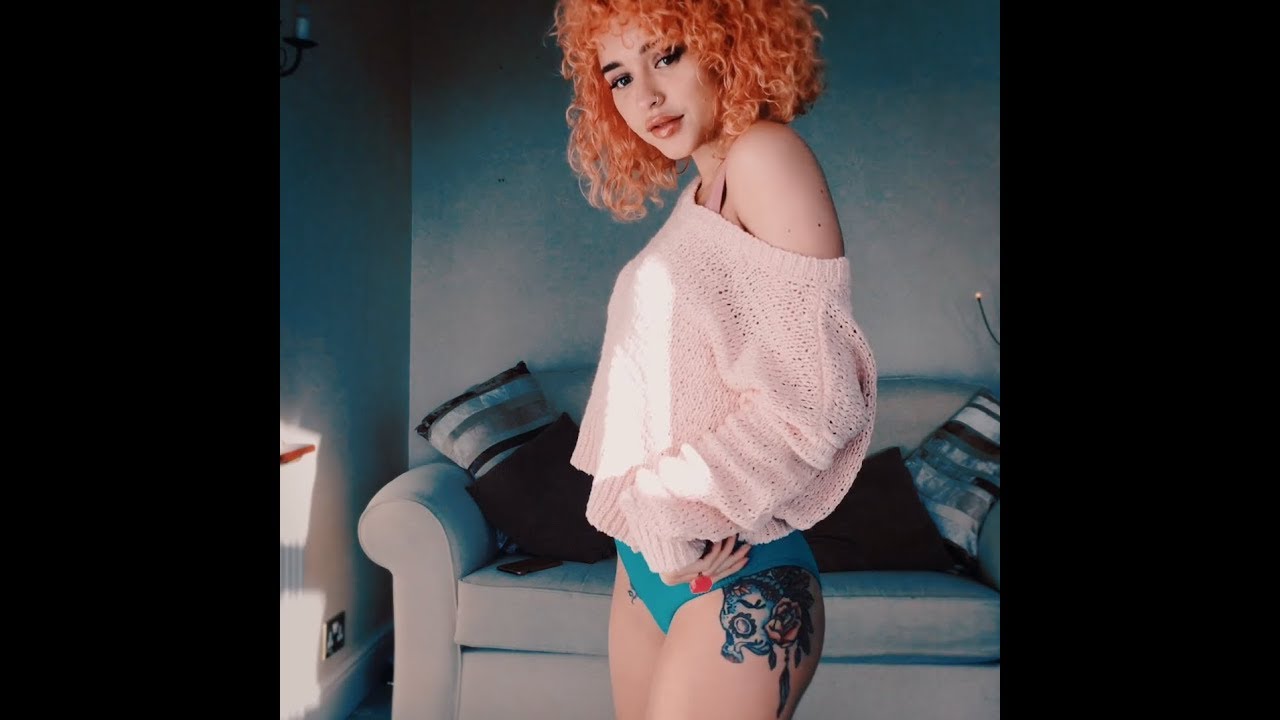 Watch Le Flex - 1000 Nights - Official video on YouTube Watch Le Flex - 1000 Nights - Official video on YouTube