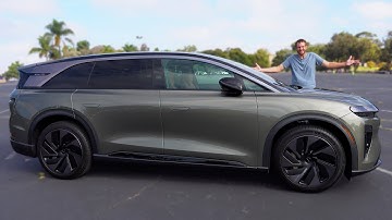 The 2025 Lucid Gravity Is the Coolest Minivan (SUV?) Ever Made