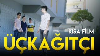 Üç Kağitçi Kisa Fi̇lm