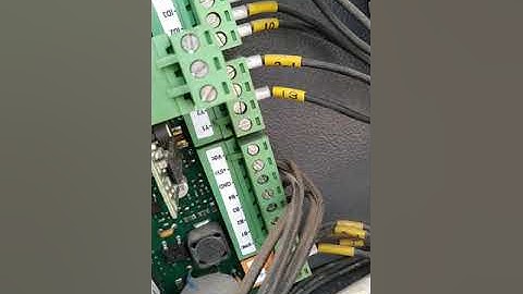 How works blower fan of scu unit of Vertiv ac