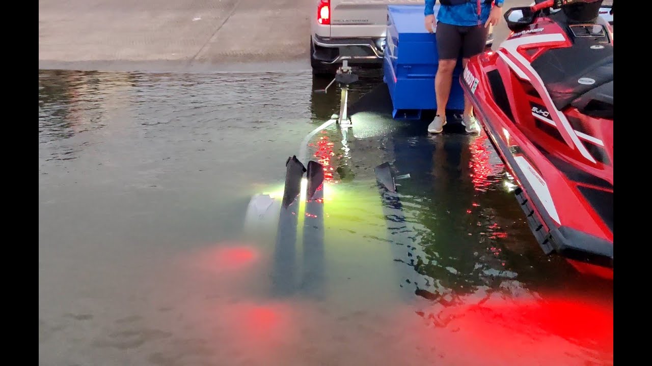 bunk lights on jet ski trailer YouTube