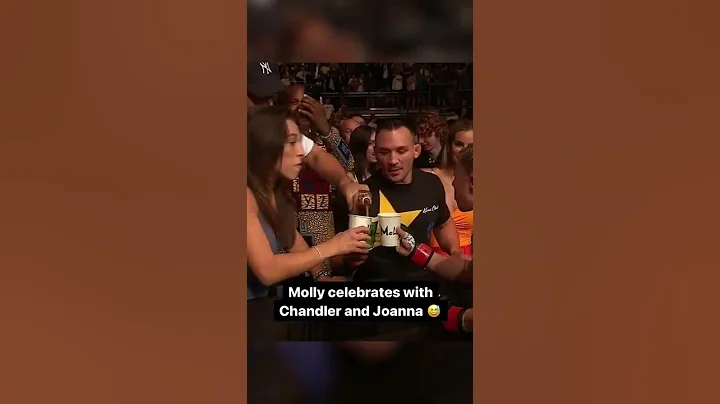 CHEERS 🍻 #UFCLondon - 天天要聞