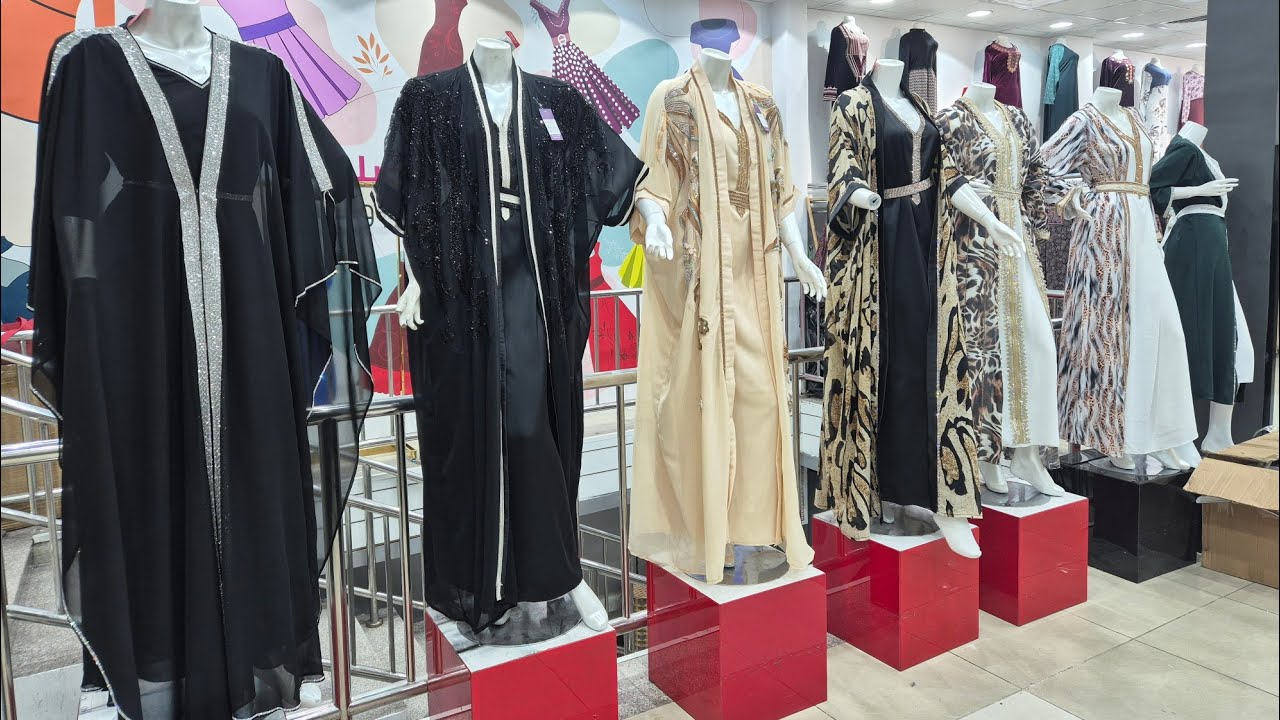 #جولة في مول العائلة الدولي _أفضل مول في مكة🇸🇦_ملابس رائعة بأسعار مناسبة جلابيات عبايات مخاوير