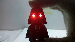 Gantungan Kunci LED Model Darth Vader Star Wars Hitam