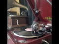 久慈 あさみ ♪白い雲浮く大時計♪ 1951年 78rpm record. Columbia Model No G ー 241 phonograph