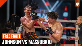 THIS IS WHAT HAPPENS IN 4OZ GLOVE STRIKING! 😳 | FREE FIGHT