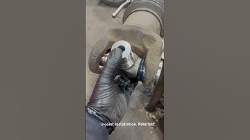 U-joint installation. Peterbilt. Spicer