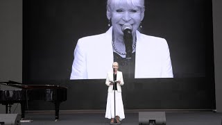 картинка: Фильм «Олеся Николаева. Сложный глагол «быть»»