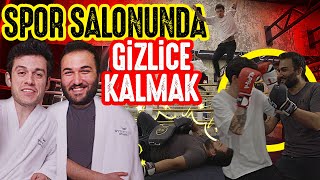 Gece Gi̇zli̇ce Spor Salonunda Kalmak Ft 