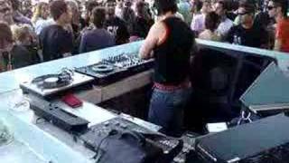 Terry Francis Mikee At Dekko Athens 15 July 2007