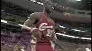 LeBron James skies for an alley-oop FLUSH! Wealth