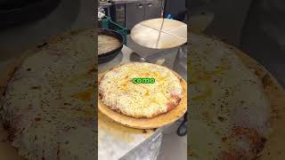 ¡La pizza con más queso del planeta ?!